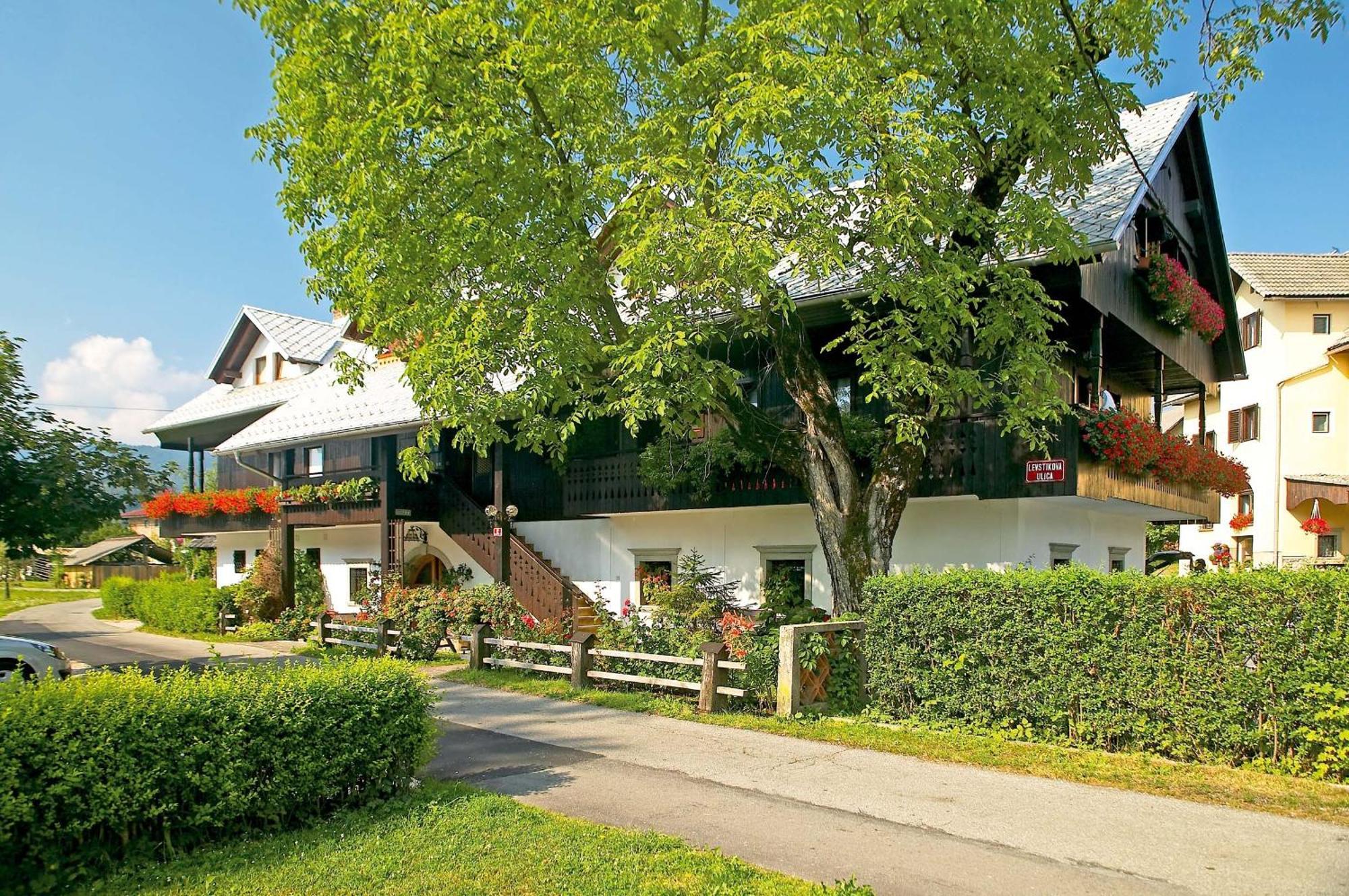 House Klasika - Adults Only Bled Exterior photo